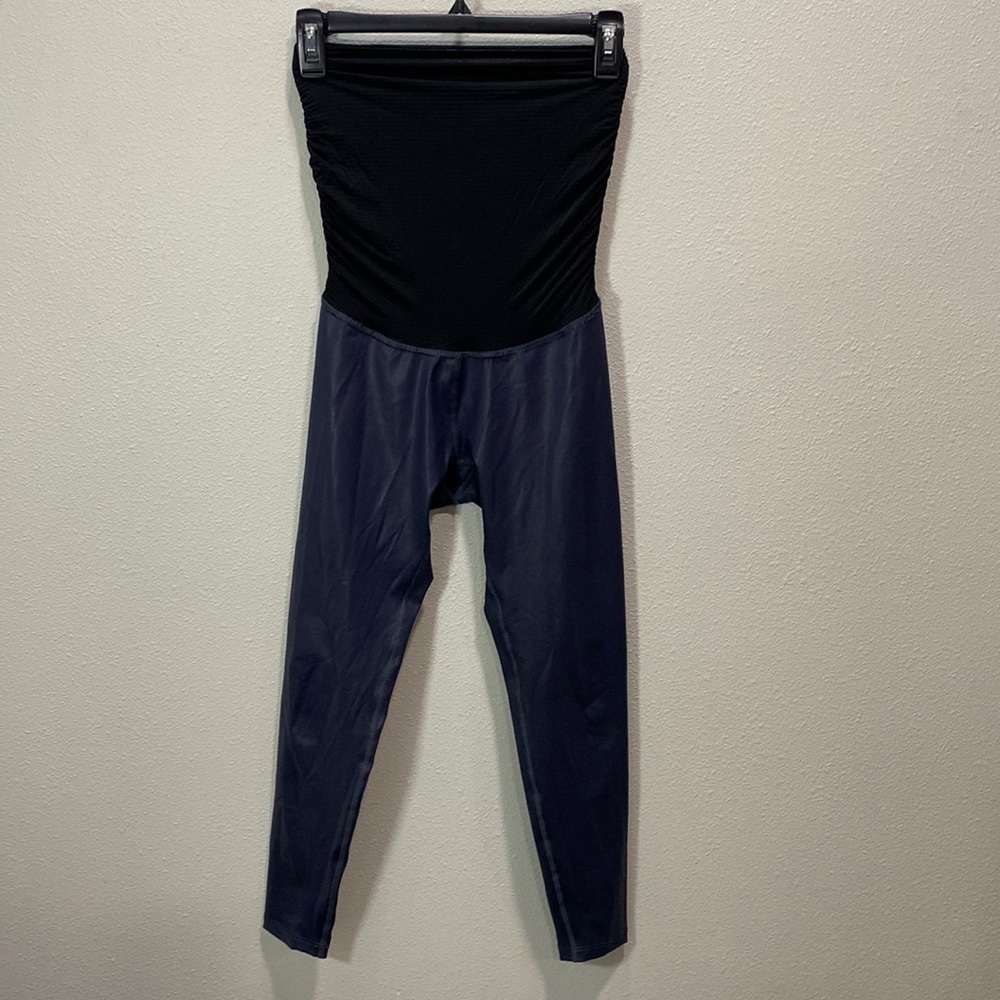 Beyond the bump‎ beyond yoga leggings blue cropped